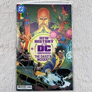 DC Comics New History of the DC Universe The Dakota Incident #1 Cover A